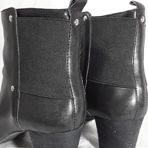 DKNY black leather heel boots - Picture 6 of 8